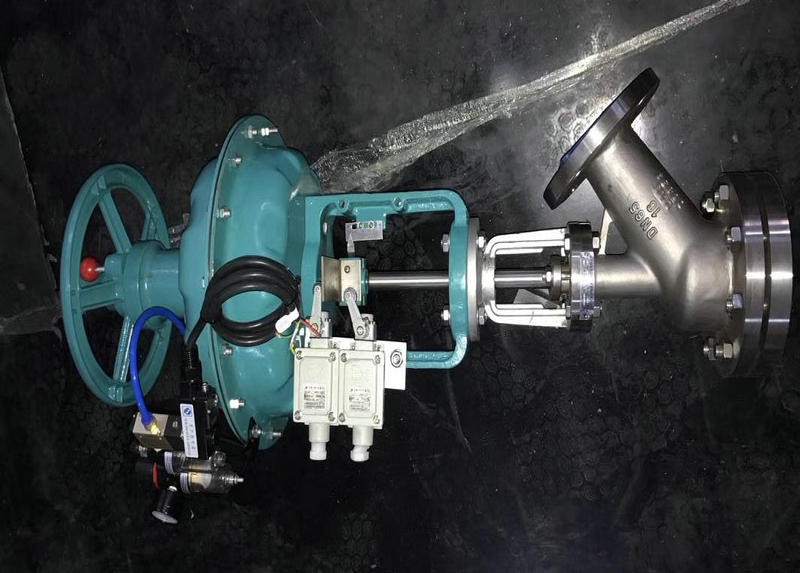 �����չʽ�����y����DƬ