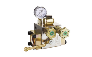 �����������y�M